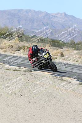 media/Dec-04-2025-Racers Edge (Thu) [[5ebc9f124d]]/3-B Group/3-Session 2 (Turn 7 Inside)/